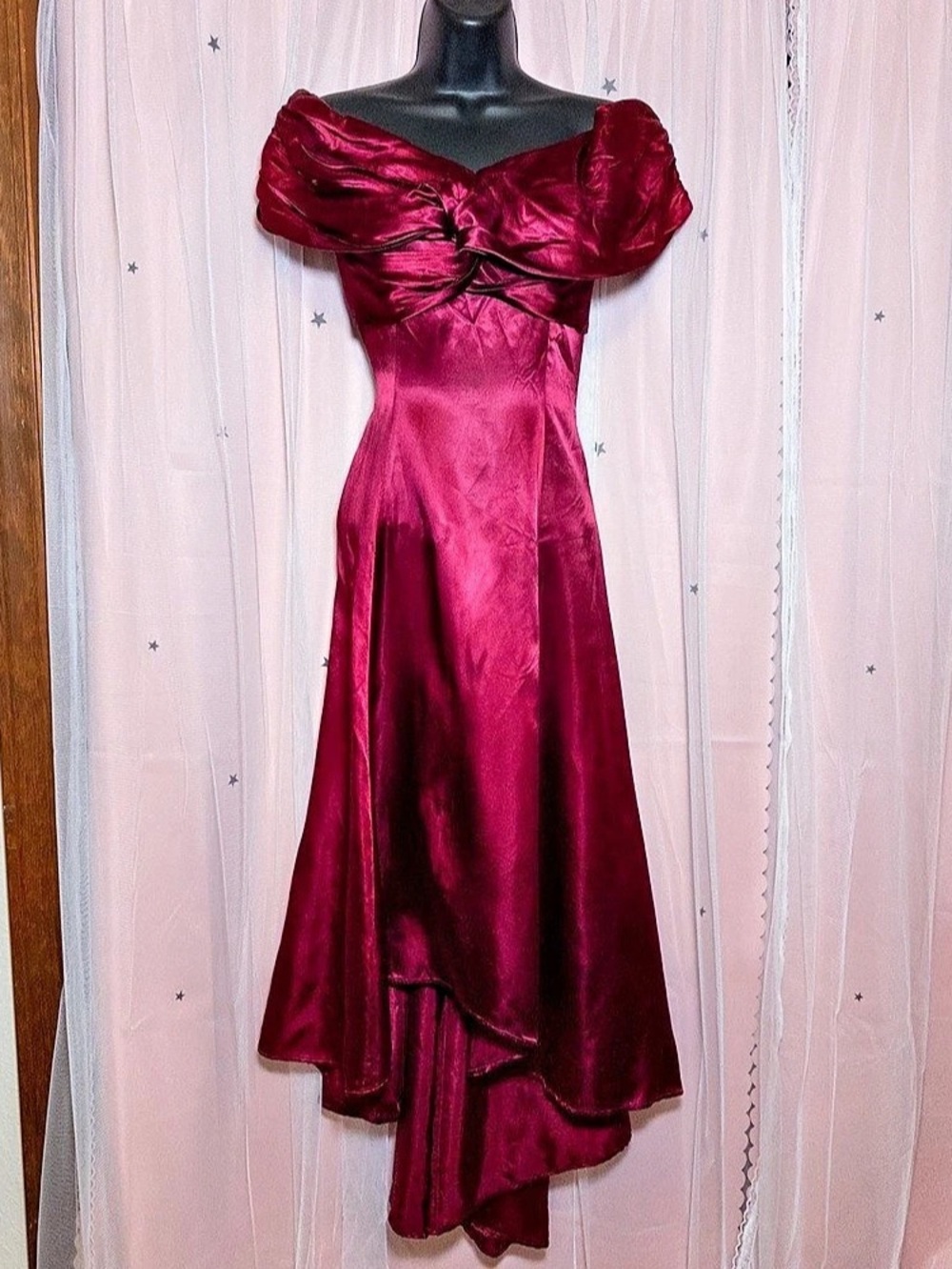 Red Satin ILGWU Prom / Bridesmaid Dress | Vintage Union Made High-Low Elegant